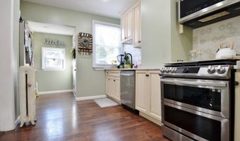 31 Avenue B, Bayonne, NJ 07002