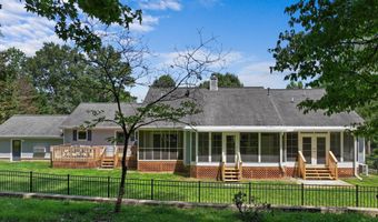239 Back Nine Dr, Baneberry, TN 37890