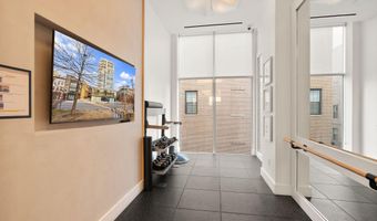 925 N FAIRFAX St 207, Alexandria, VA 22314