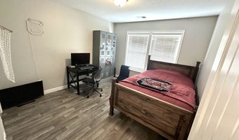 166 Mistwood Ln, Boiling Springs, SC 29316