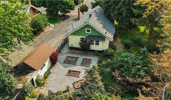 344 S 3RD St, Athena, OR 97813