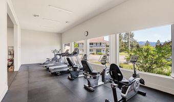 147 Ironwood Dr, Blanchard, ID 83804