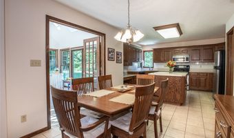 4336 Spruce Run, Akron, OH 44321