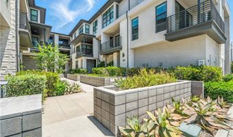 2890 Via Alta Pl, San Diego, CA 92108