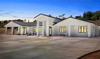 2027 Via Monserate, Fallbrook, CA 92028
