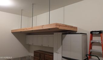 6 Mountain Stream Ct, Barnegat, NJ 08005