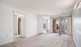 3356 WOODBURN Rd #34, Annandale, VA 22003