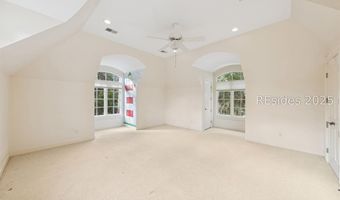 46 Hawthorne Rd, Bluffton, SC 29910