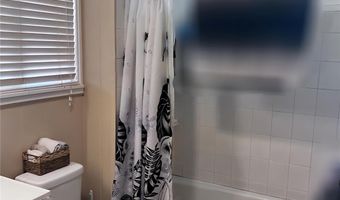 1017 Maluna St, Honolulu, HI 96818