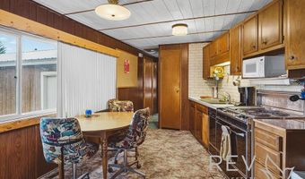 31 Posten Rd, Cody, WY 82414