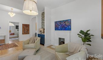 1816 Umstead St, Charlotte, NC 28205