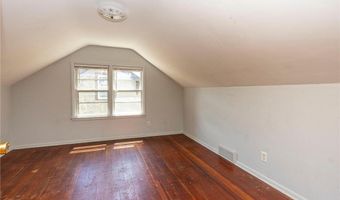 1318 Irving St, Alexandria, MN 56308