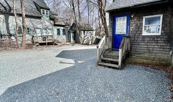 14 Pleasant St, Bar Harbor, ME 04609