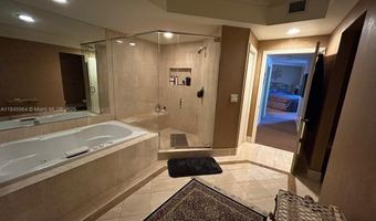 21050 Point Pl 1403, Aventura, FL 33180