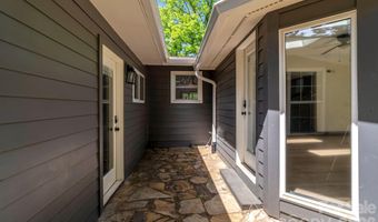 35 Timberview Dr, Arden, NC 28704