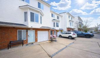 246 Jamie Ln, Staten Island, NY 10312