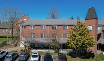 98 Elm St 2, Cheshire, CT 06410