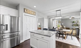 1704 NW Ridge Rd, Ankeny, IA 50023