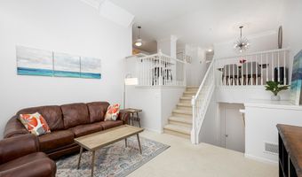 2846 Barclay Way, Ann Arbor, MI 48105