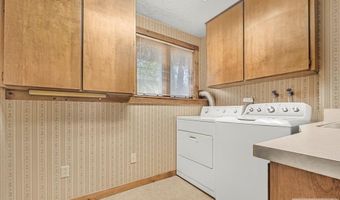 1975 Cabellaro Dr, Ammon, ID 83406