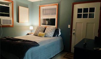 3 Henley St, Charlestown, RI 02813