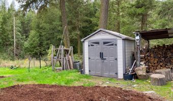 2063- A MARBLE VALLEY BASIN Rd, Addy, WA 99101