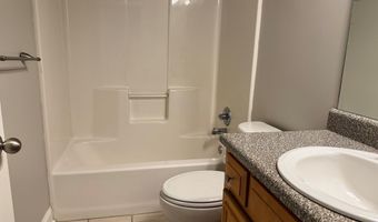 1617 Devon Dr, Albany, GA 31721