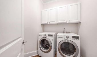 8805 Saddle Trl, Ball Ground, GA 30107