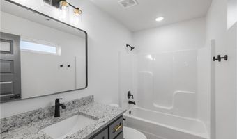 1100 Lockheed St, Bentonville, AR 72712