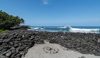 83-1021 KAHAULOA Pl, Captain Cook, HI 96704