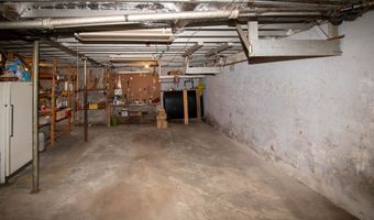 341 Tremont St, Barre, VT 05641