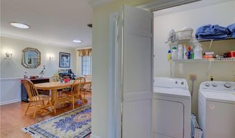 123 Pine Glen Dr, East Greenwich, RI 02818
