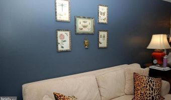2934 COLUMBUS #C-1, Arlington, VA 22206