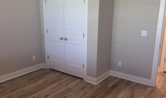 135 S Heritage Way, Andover, KS 67002