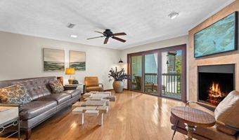 2001 SEMINOLE Rd 2001, Atlantic Beach, FL 32233