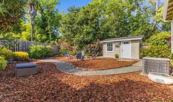 109 Steele Ln, Santa Rosa, CA 95401