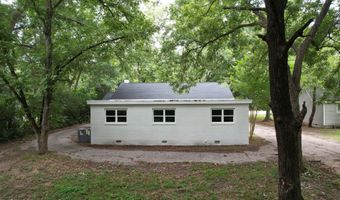 403 Atlanta St, Barnesville, GA 30204