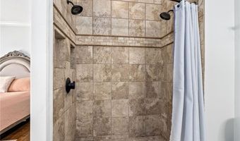 502 E THACH Ave, Auburn, AL 36830