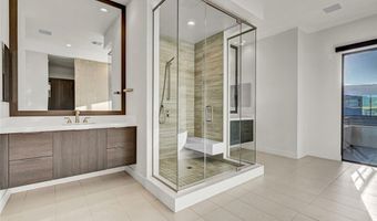 68 Grey Feather Dr, Las Vegas, NV 89135