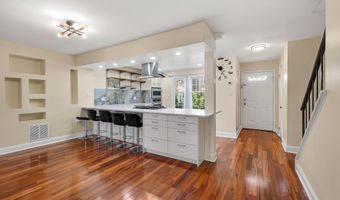 4453 EDAN MAE Ct, Annandale, VA 22003