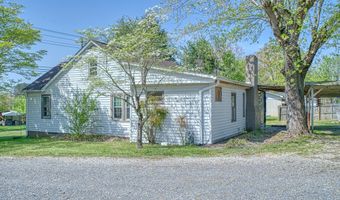 520 Buffalo Valley Rd, Baxter, TN 38544