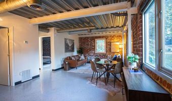 15 BURBANK Dr SW 4, Atlanta, GA 30314