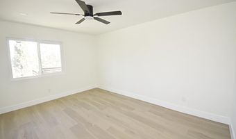 2351 ELTINGE Dr, Alpine, CA 91901