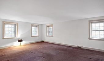 3 HIDDEN Ln, Abington, PA 19001