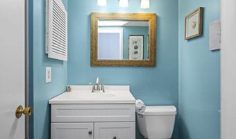 1904 E Fort Macon Rd 332, Atlantic Beach, NC 28512