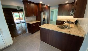 660 Juniper Cir, Algonquin, IL 60102