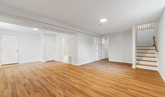 201 Nedra Dr, Barboursville, WV 25504