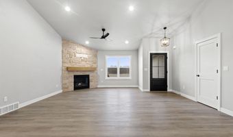 525 KIRKLAND Ave, Algoma, WI 54201