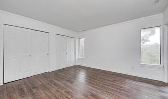 5097 Vantage Point Rd B 2, Avon, IN 46123