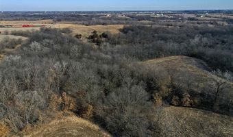 652 Nd St, Albia, IA 52531